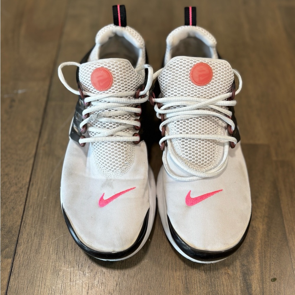 Nike Kids Sneakers - White and Pink